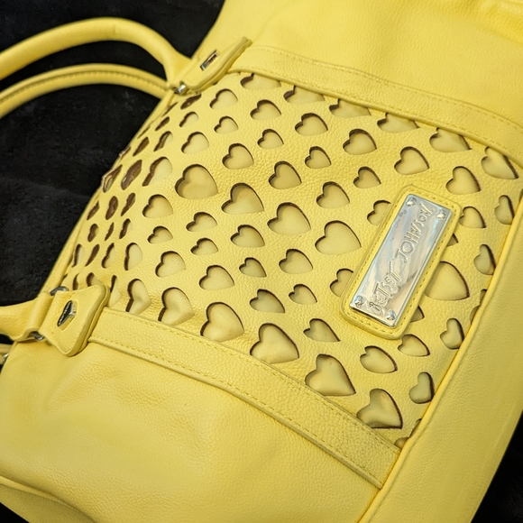Betsey Johnson Yellow Bowler Bag/Purse - Picture 1 of 6